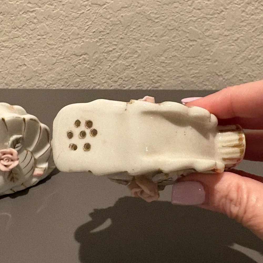 Royal Japan Vintage Salt & Pepper Shaker Set